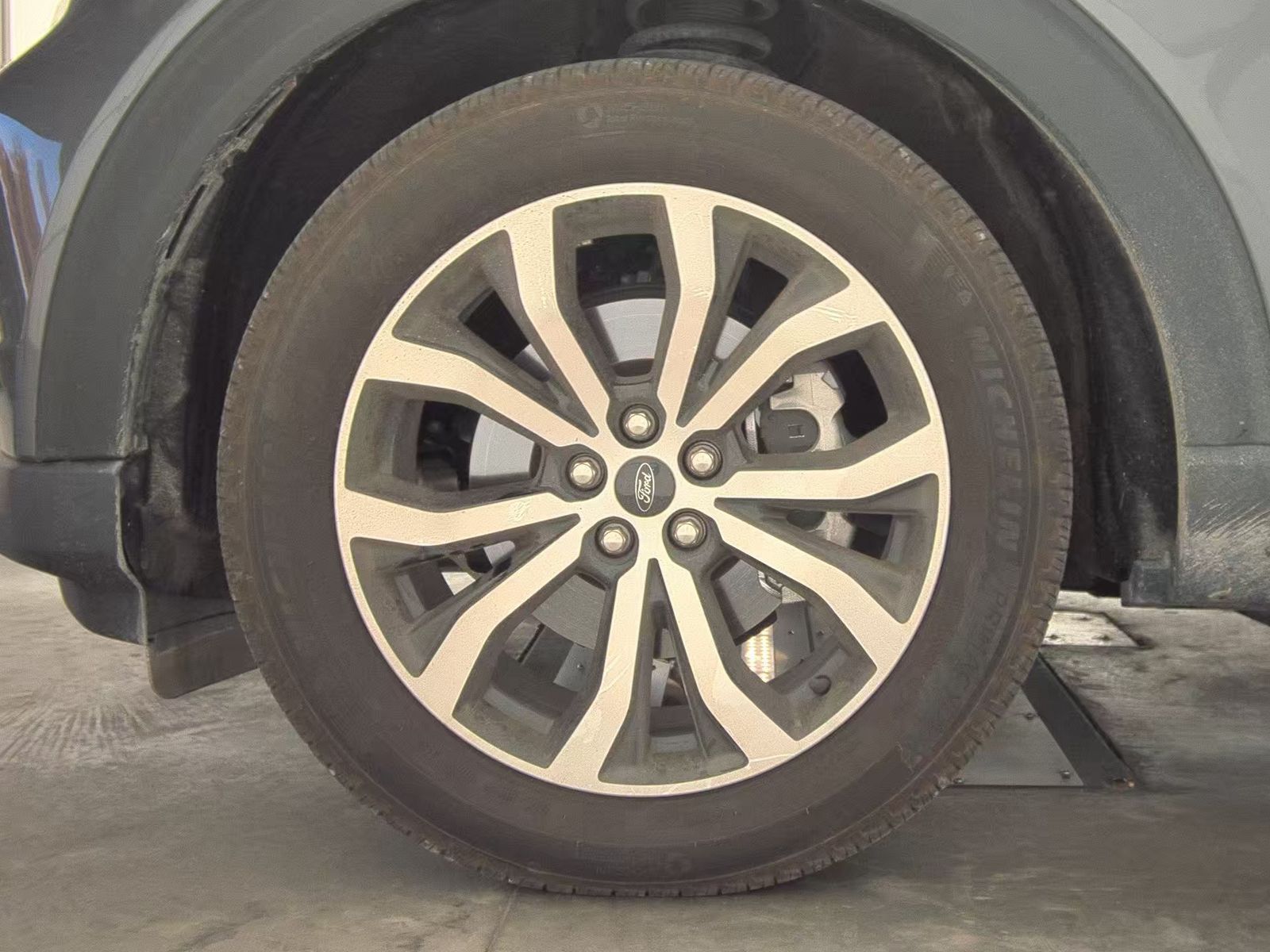 2024 Ford Explorer ST-Line FWD