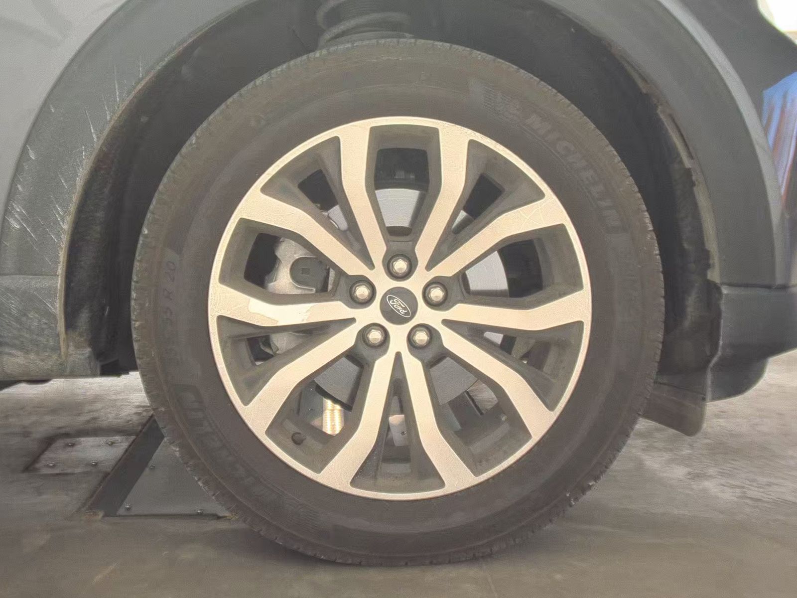 2024 Ford Explorer ST-Line FWD