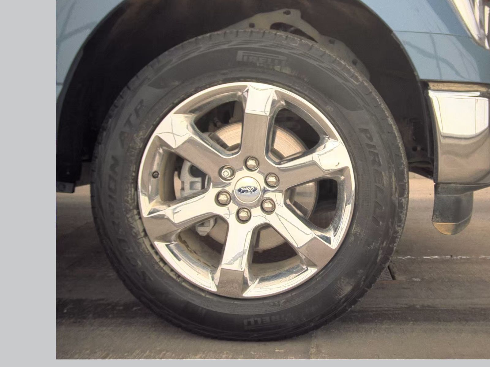 2023 Ford F-150 Lariat AWD