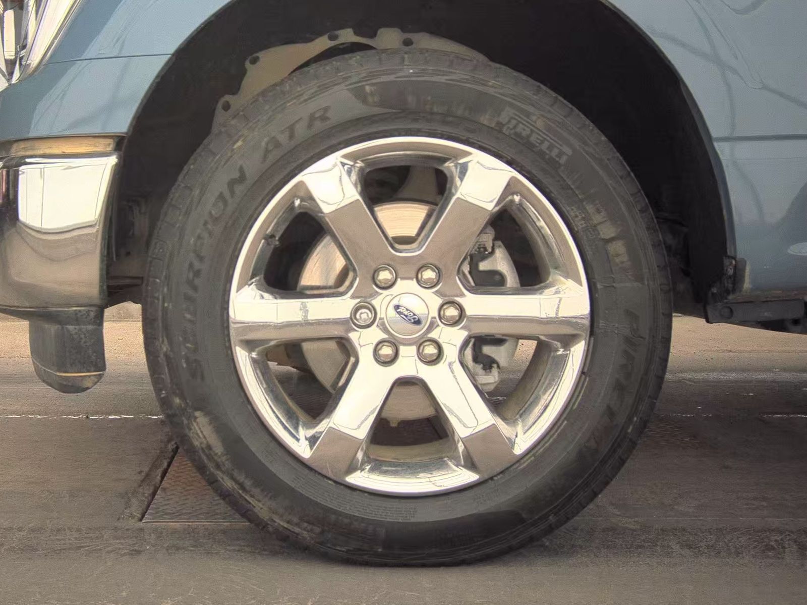 2023 Ford F-150 Lariat AWD