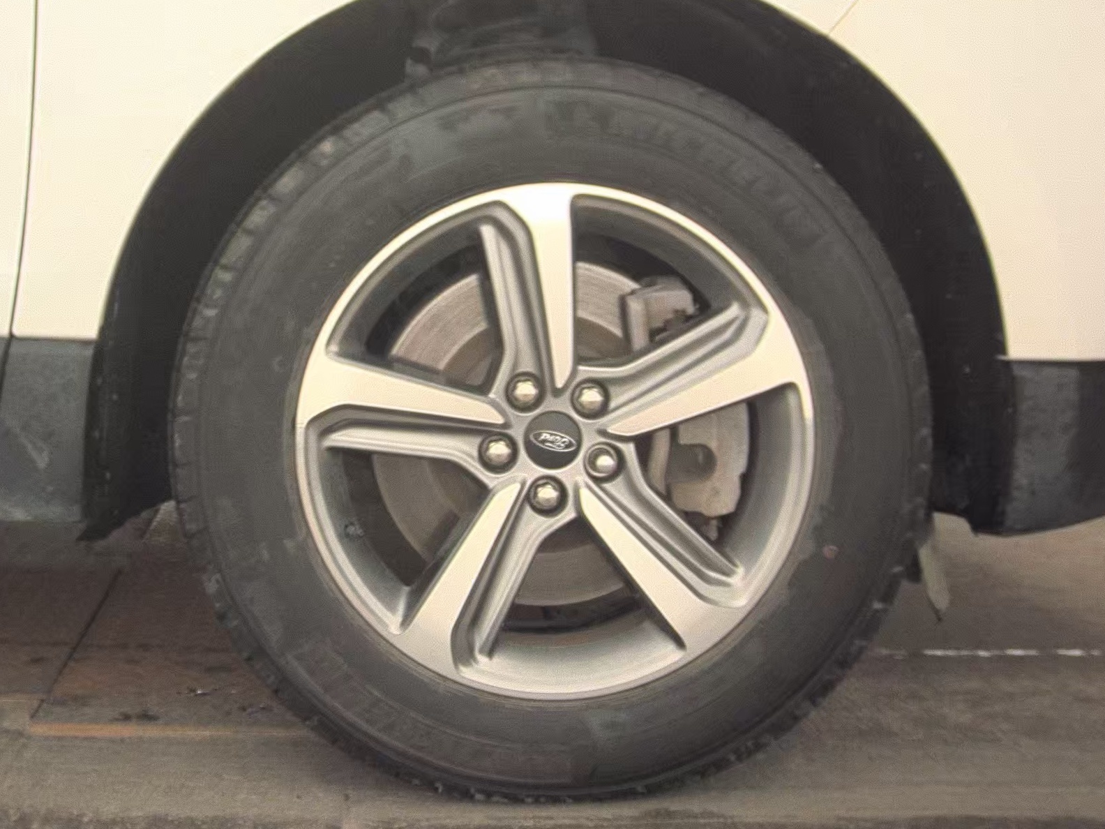 2024 Ford Edge SEL AWD