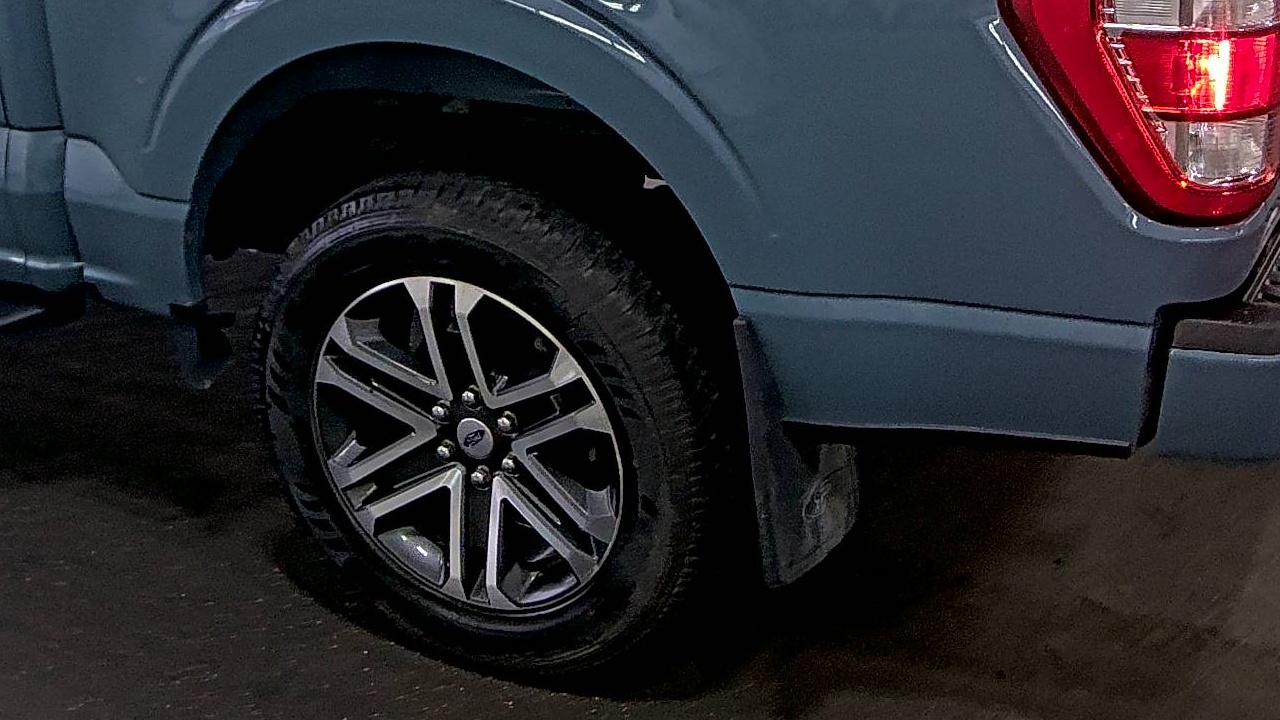 2023 Ford F-150 XL AWD