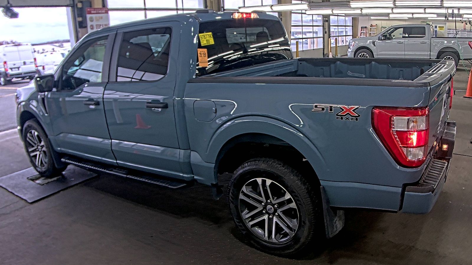 2023 Ford F-150 XL AWD