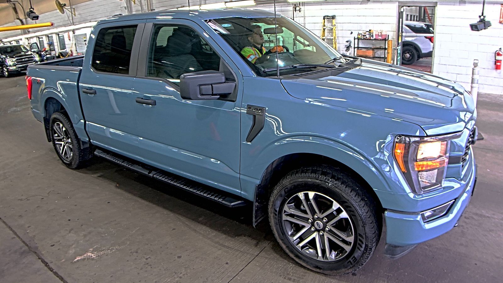 2023 Ford F-150 XL AWD