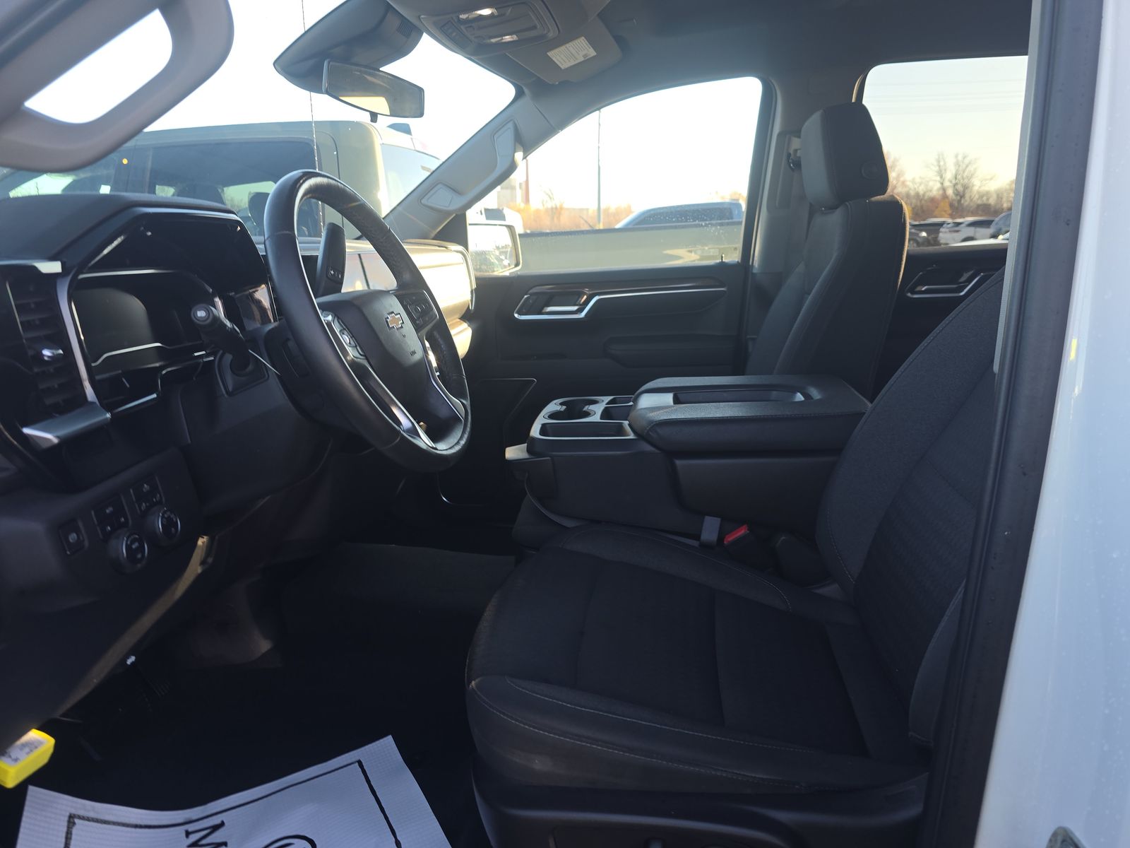 2022 Chevrolet Silverado 1500 LT AWD