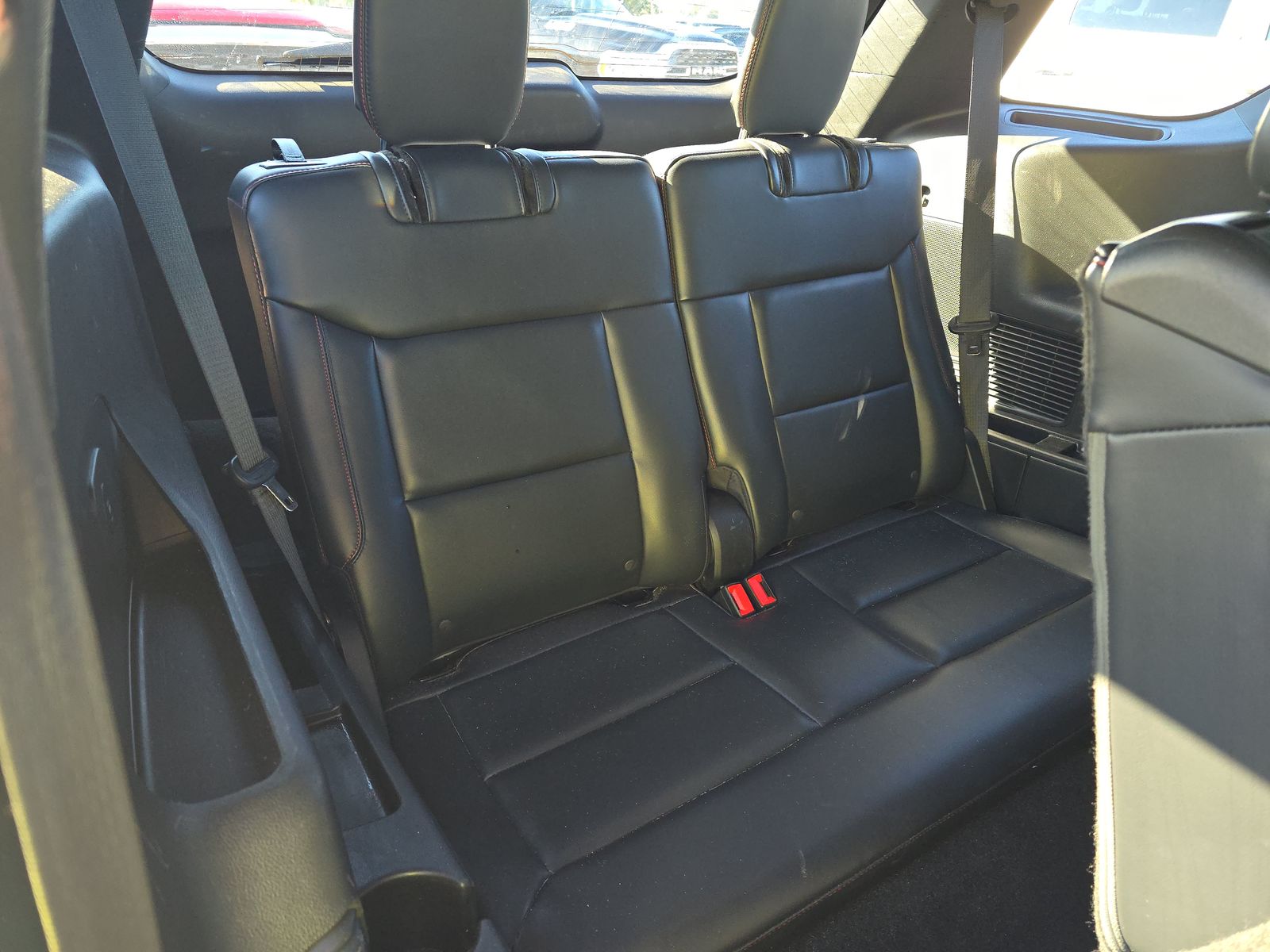 2025 Ford Explorer ST-Line AWD