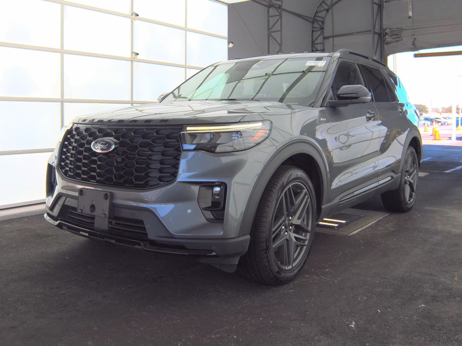 2025 Ford Explorer ST-Line AWD