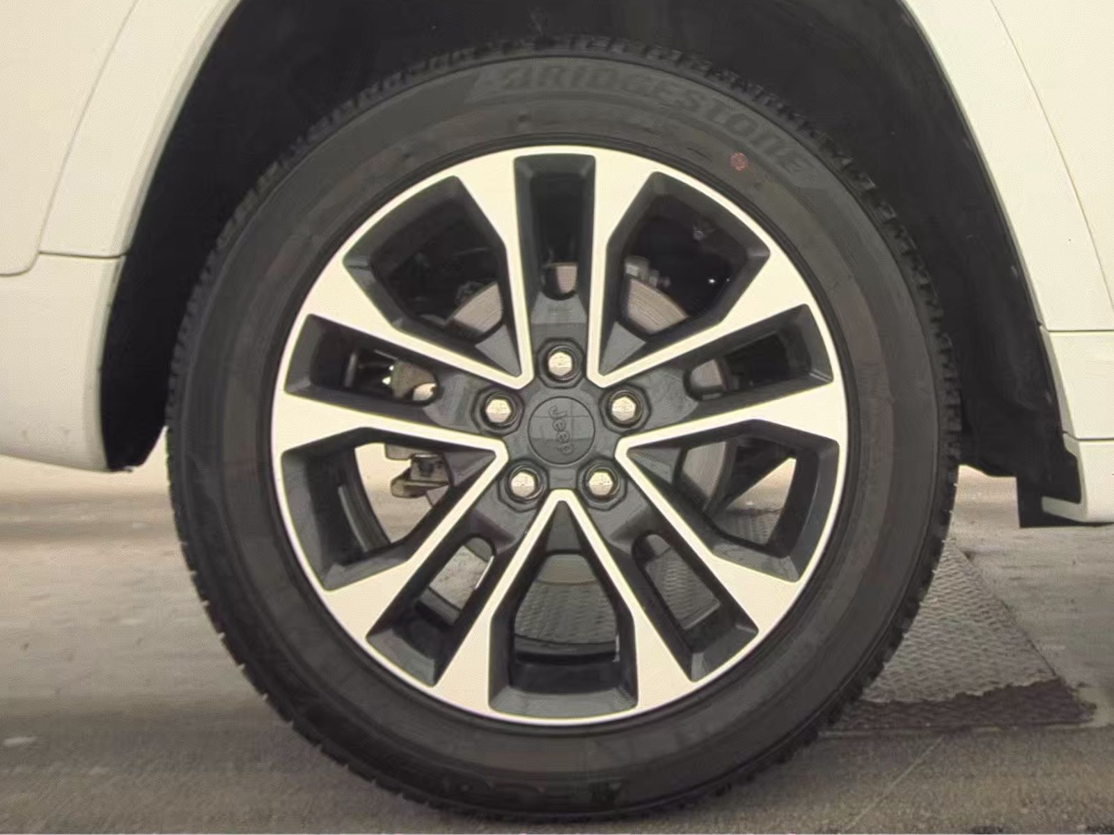 2022 Jeep Grand Cherokee Overland AWD