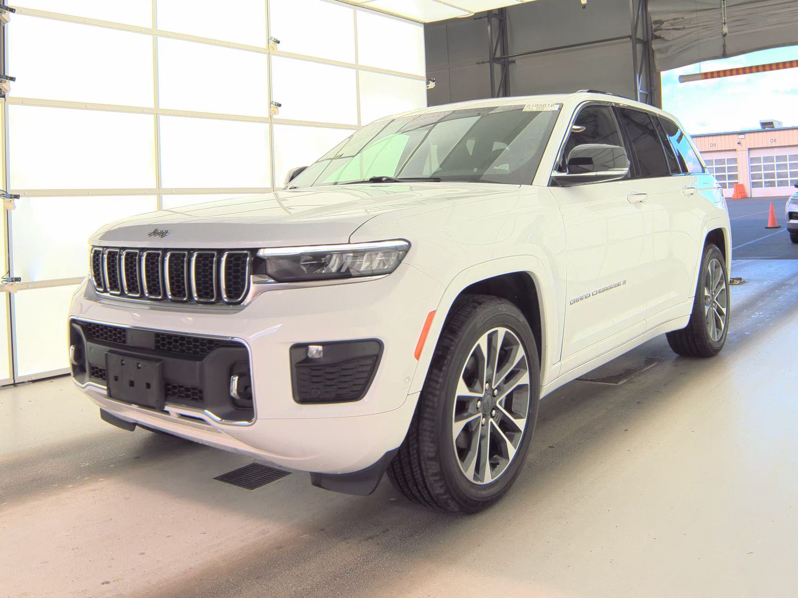 2022 Jeep Grand Cherokee Overland AWD