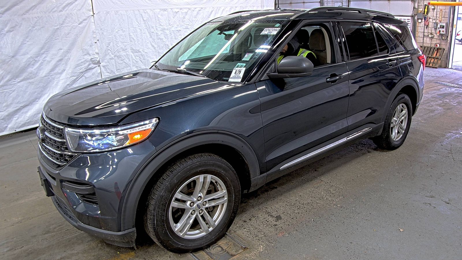 2022 Ford Explorer XLT AWD