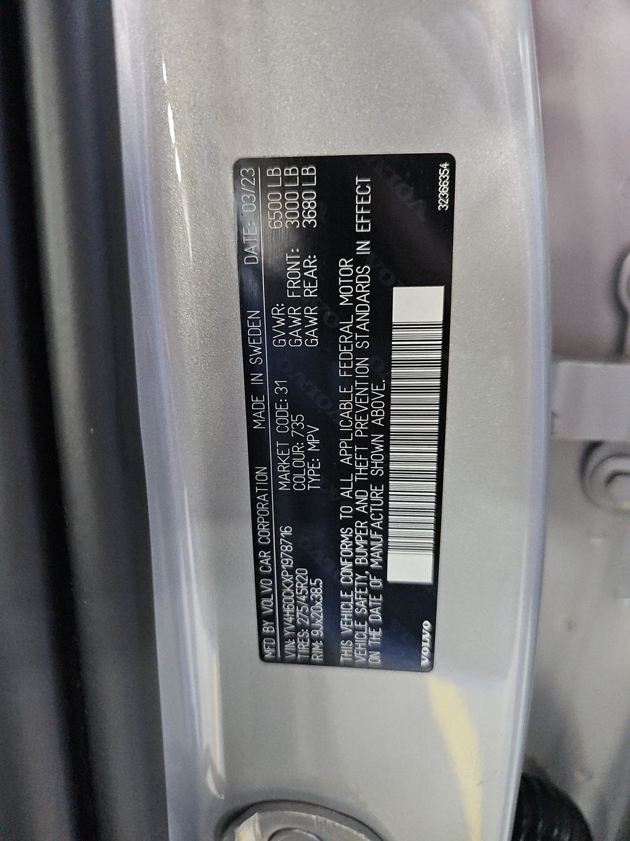 2023 Volvo XC90 Recharge T8 Core AWD