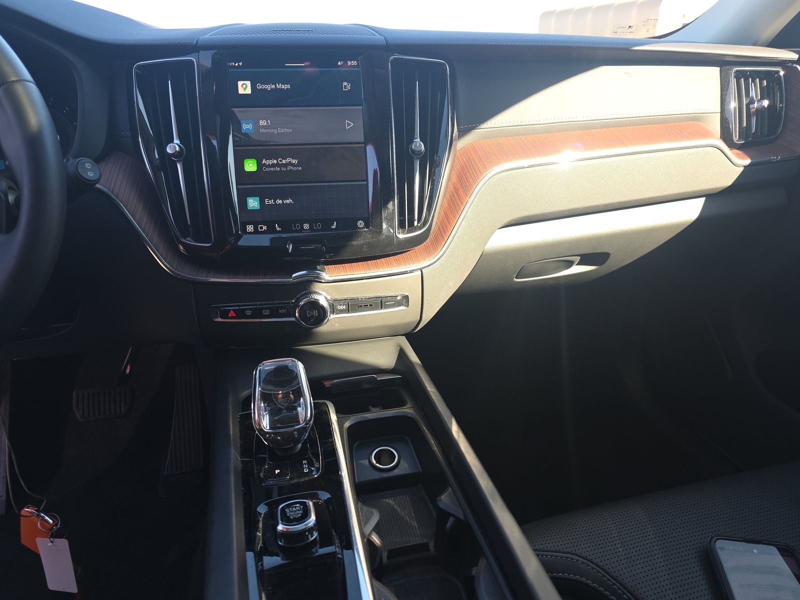 2024 Volvo XC60 B5 Ultimate AWD