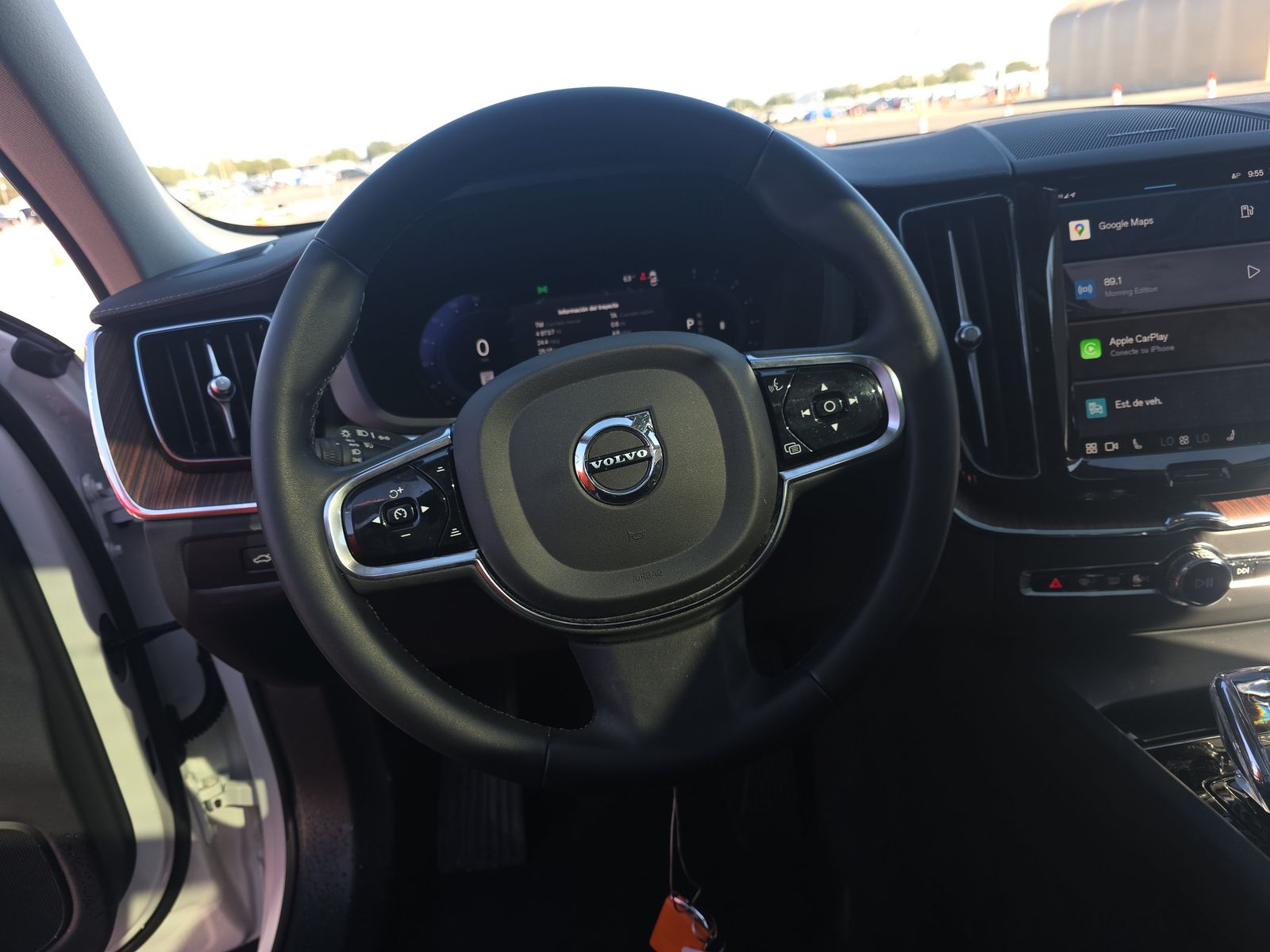 2024 Volvo XC60 B5 Ultimate AWD