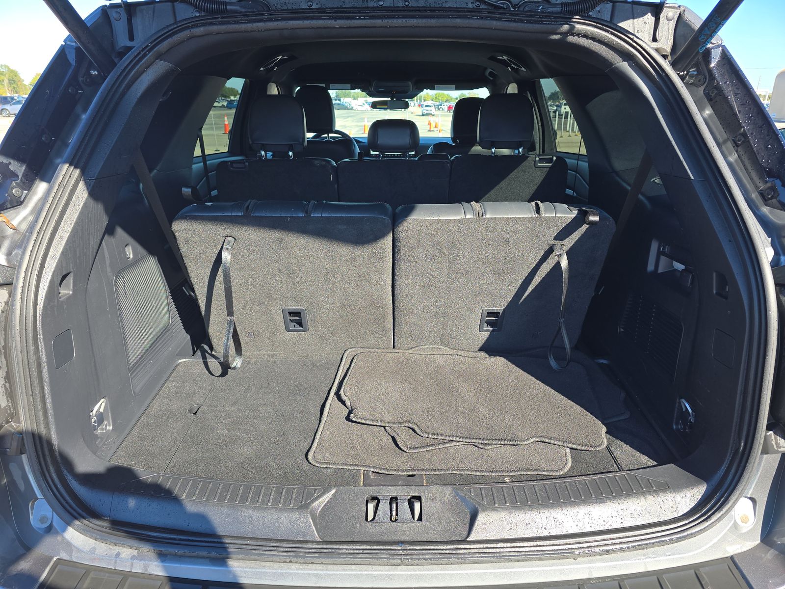 2025 Ford Explorer ST-Line AWD