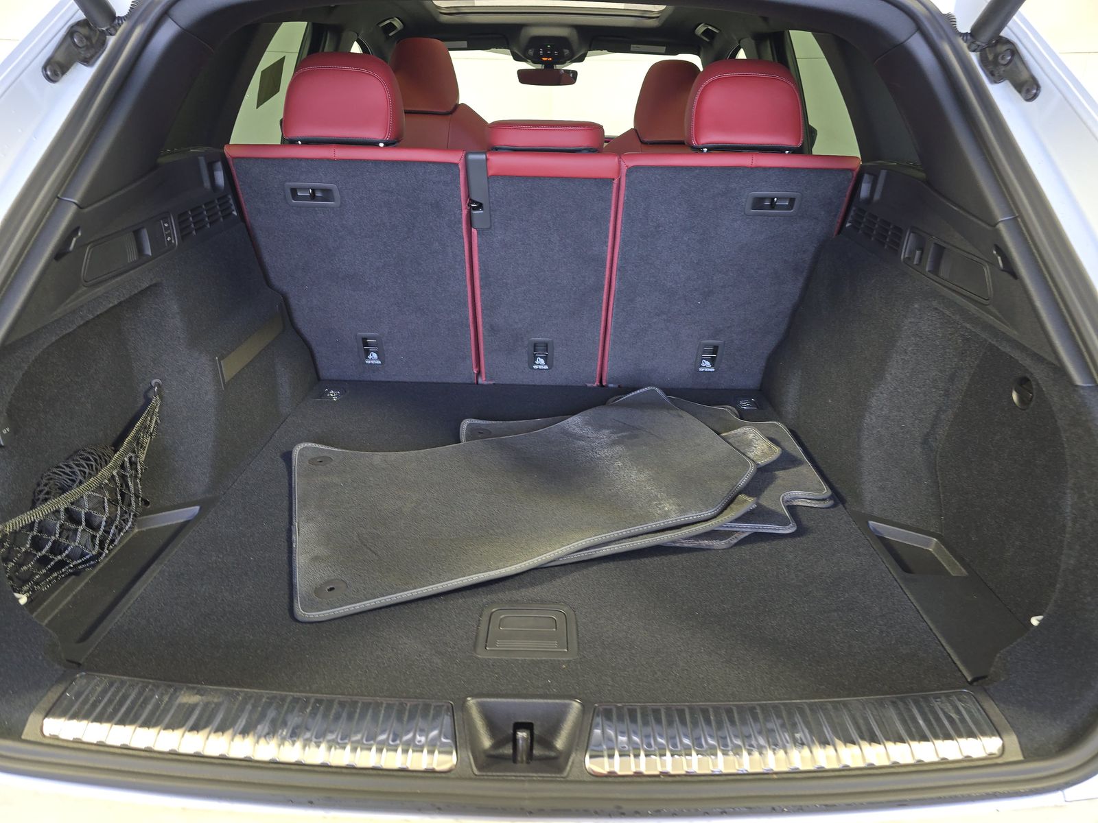 2025 Audi SQ5 Prestige AWD