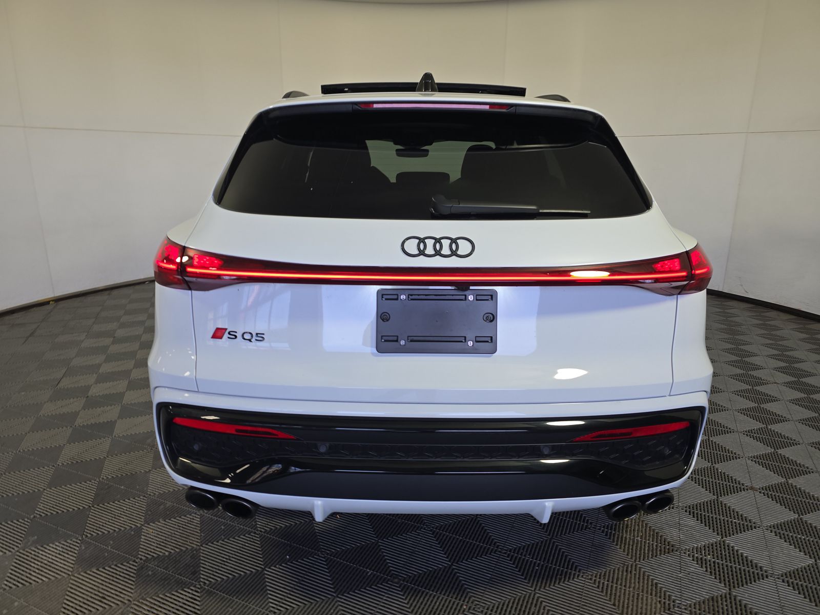 2025 Audi SQ5 Prestige AWD