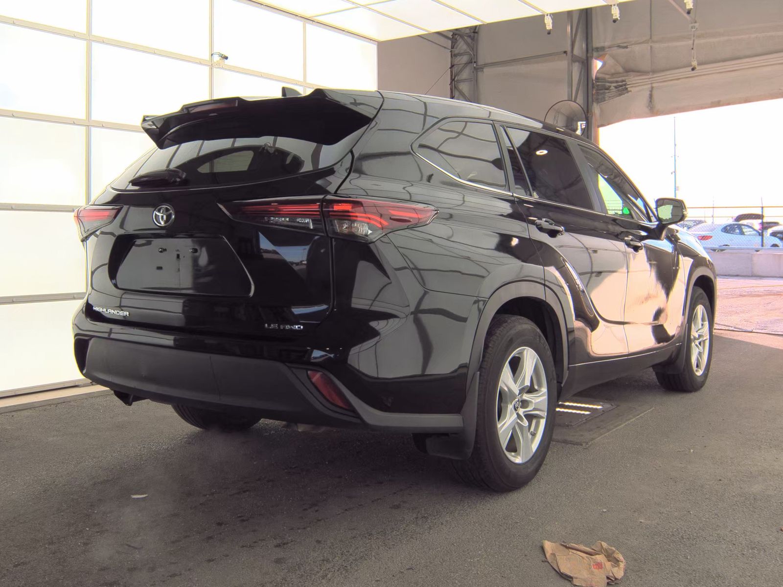 2024 Toyota Highlander LE AWD