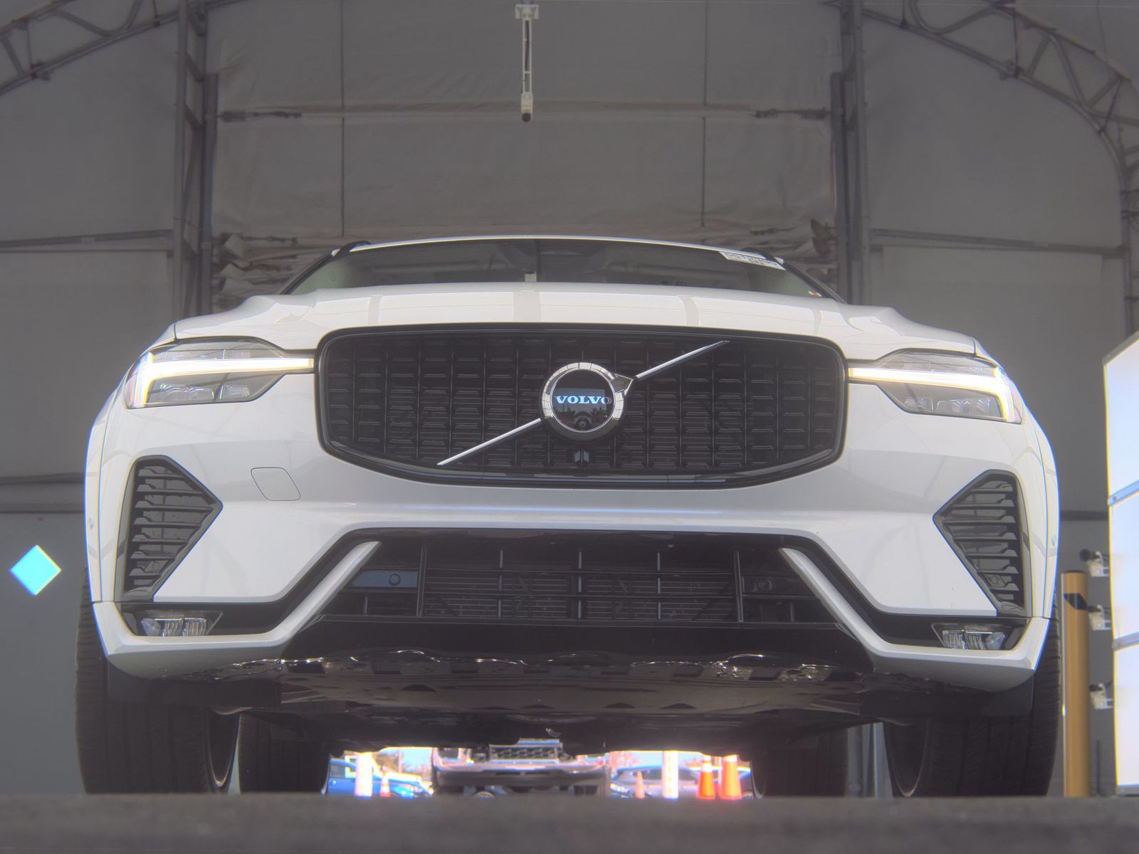 2024 Volvo XC60 B5 Ultimate AWD