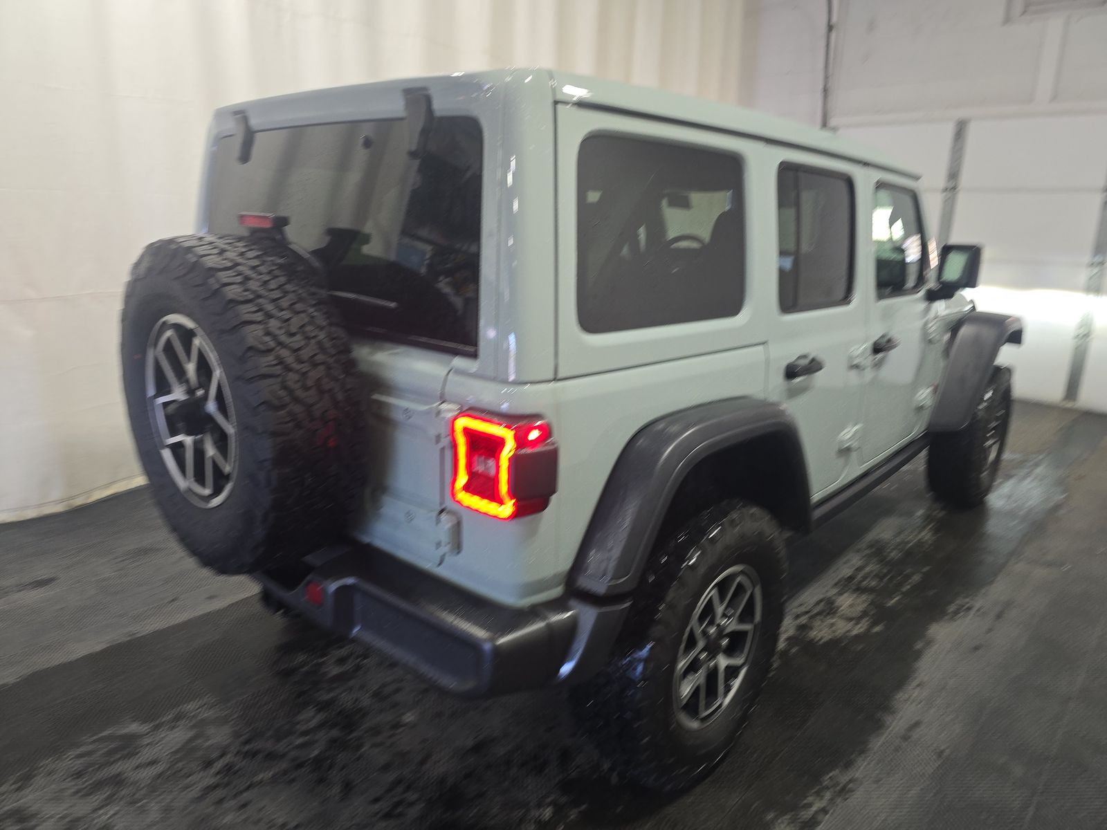 2024 Jeep Wrangler Rubicon AWD