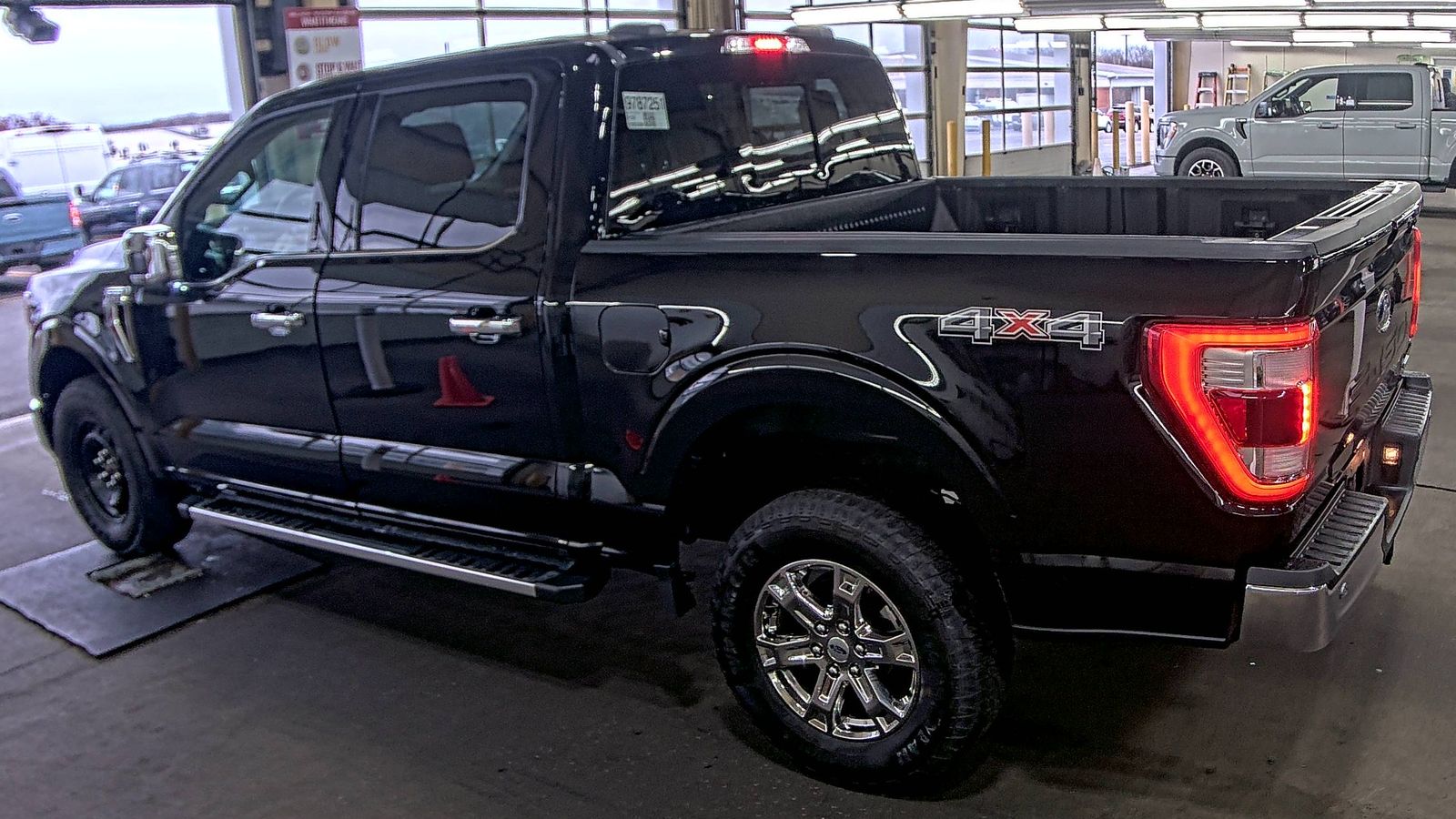 2022 Ford F-150 Lariat AWD