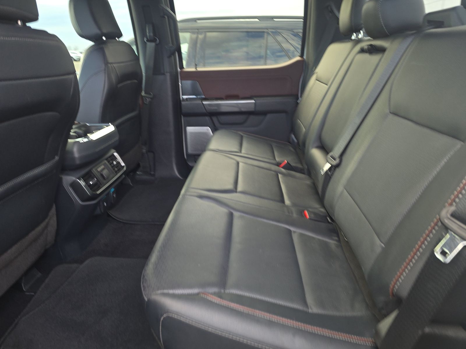 2022 Ford F-150 Hybrid Lariat AWD