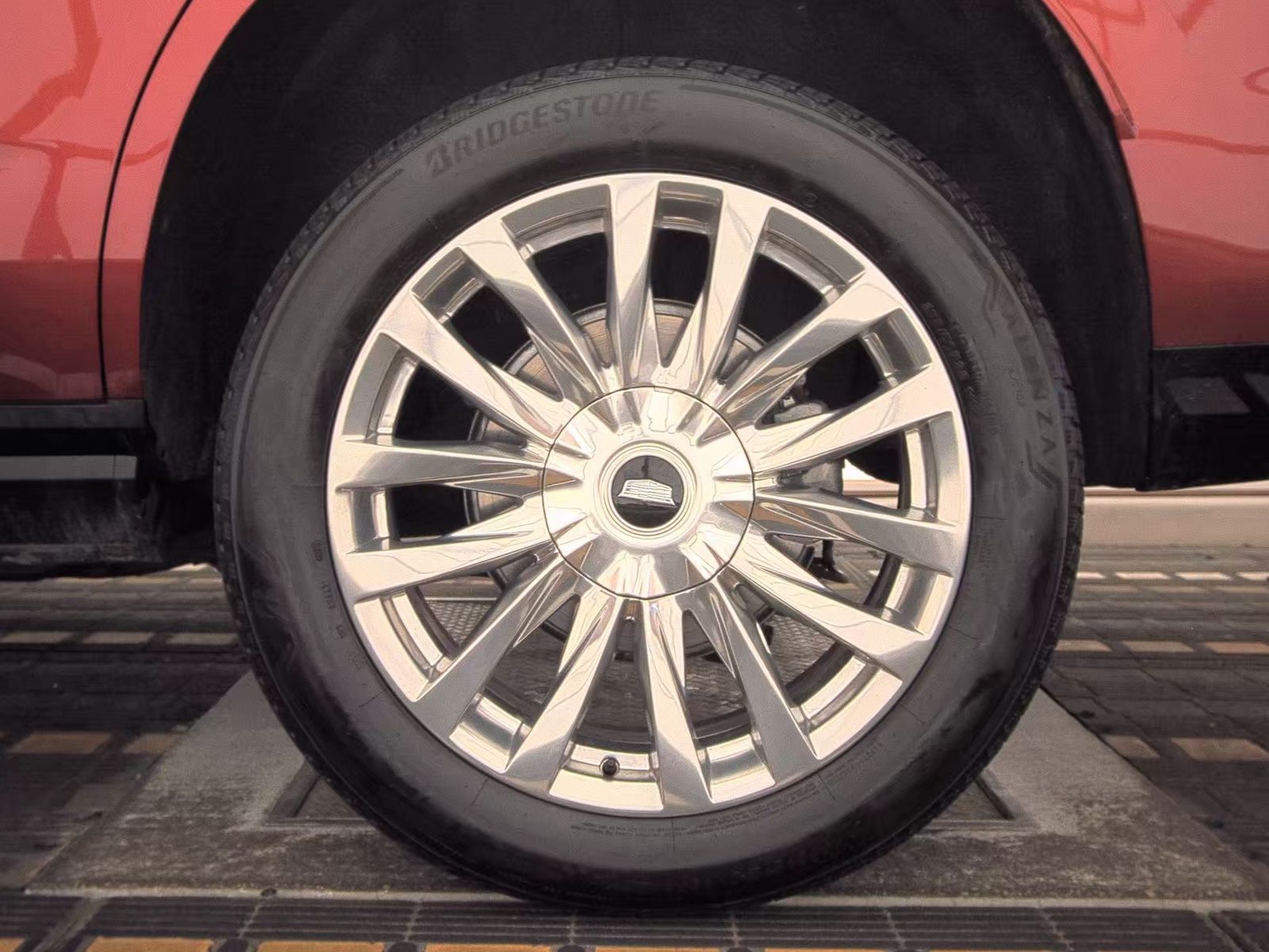 2024 Cadillac Escalade Premium Luxury AWD