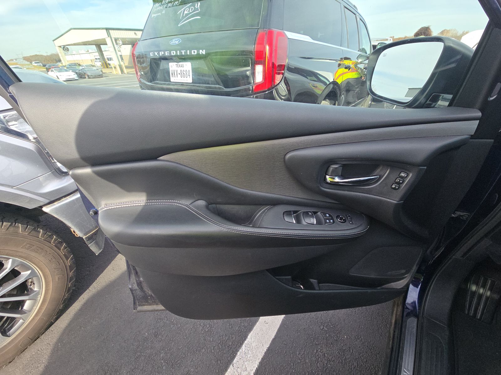 2024 Nissan Murano SL FWD