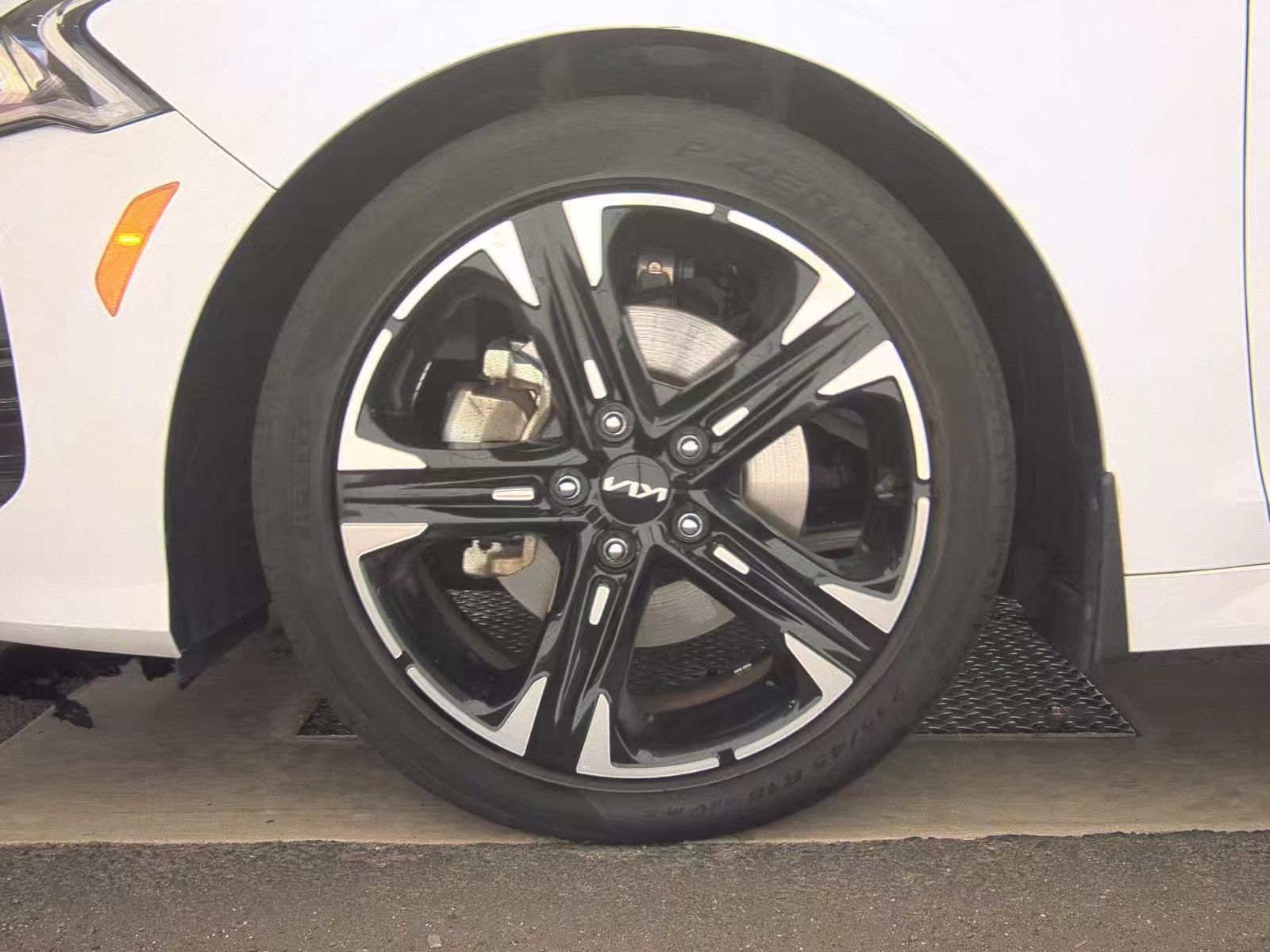 2023 Kia K5 GT-Line AWD