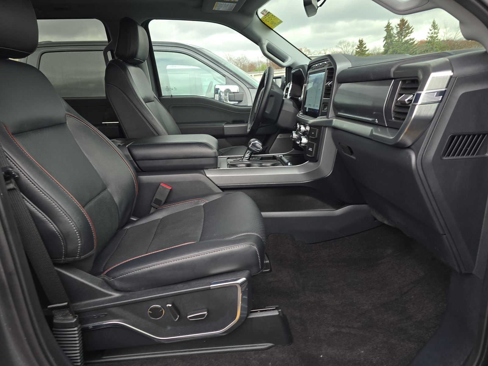 2022 Ford F-150 Lariat AWD