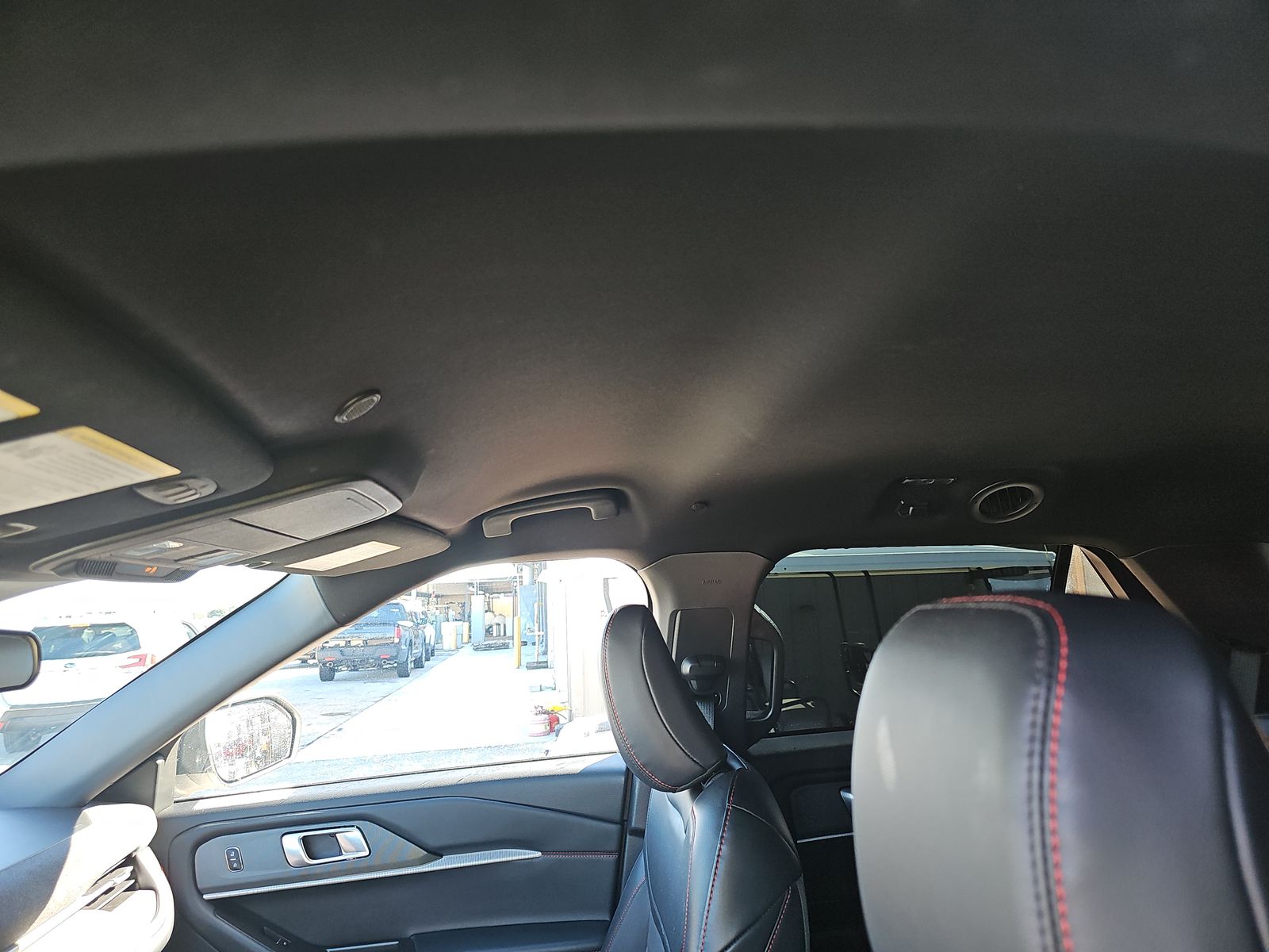 2025 Ford Explorer ST-Line AWD