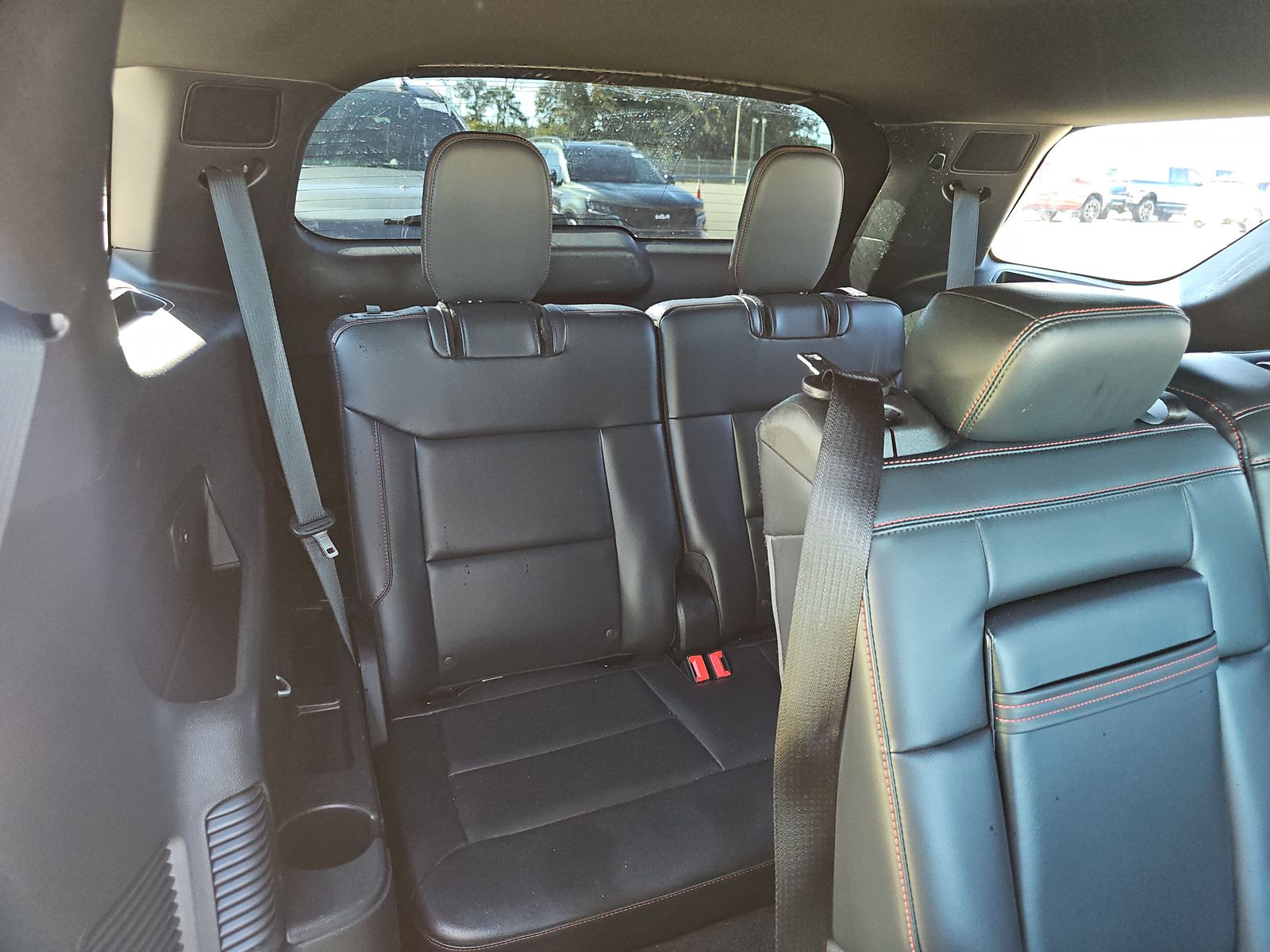 2025 Ford Explorer ST-Line AWD