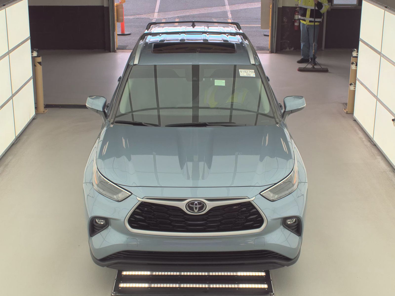 2022 Toyota Highlander XLE AWD