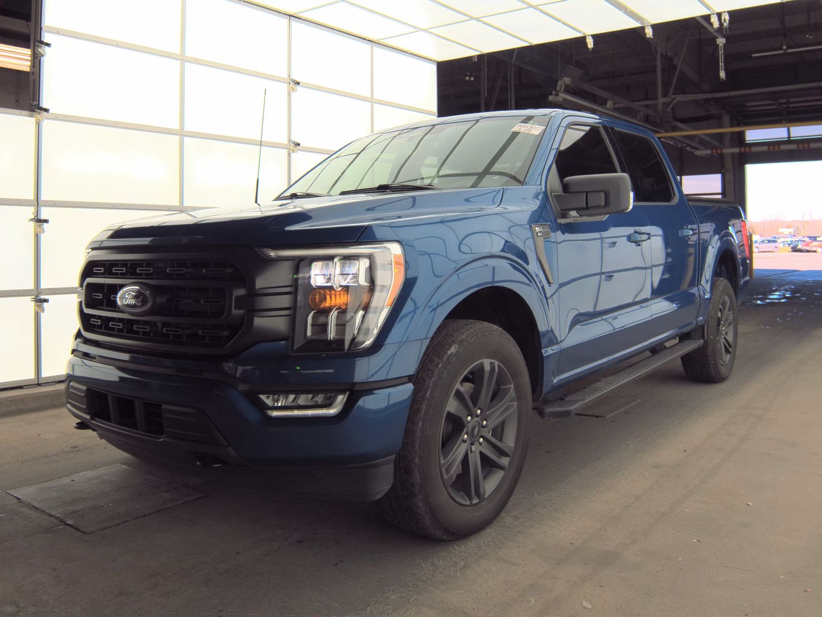 2023 Ford F-150 XLT AWD