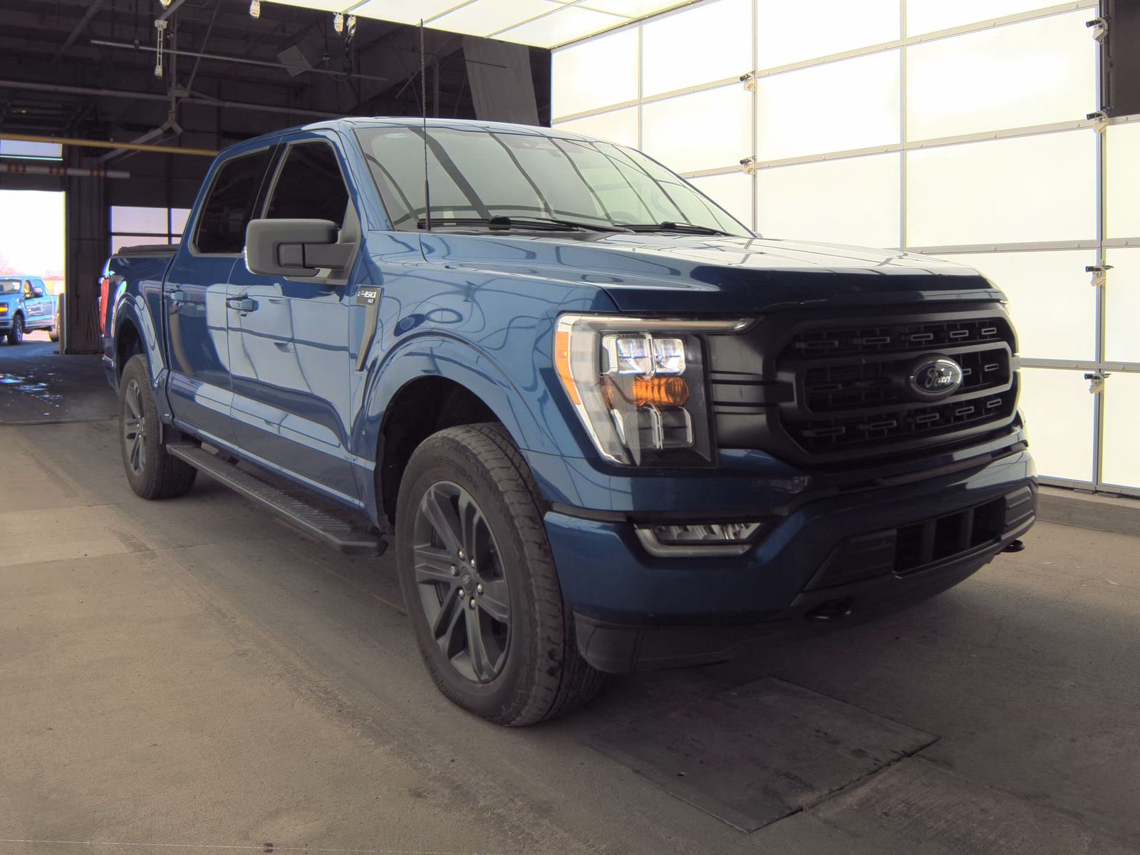 2023 Ford F-150 XLT AWD
