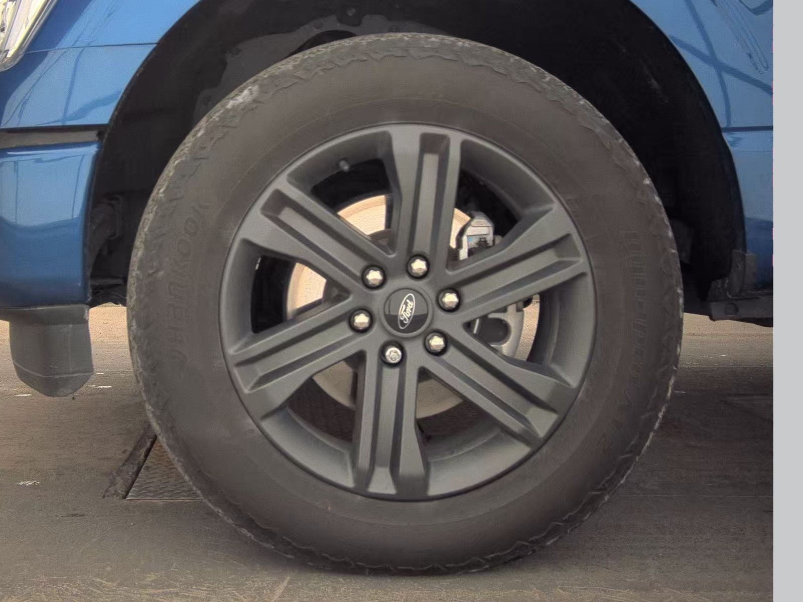 2023 Ford F-150 XLT AWD