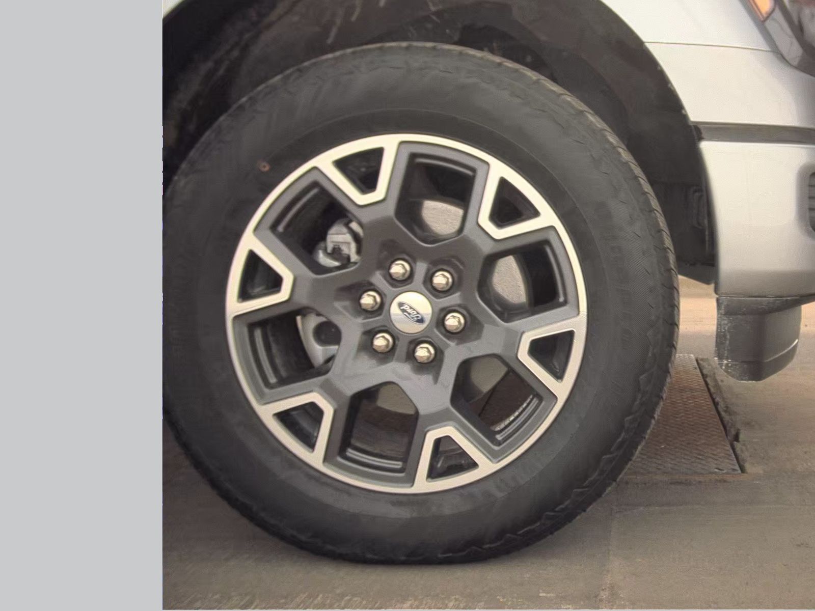 2024 Ford F-150 STX AWD