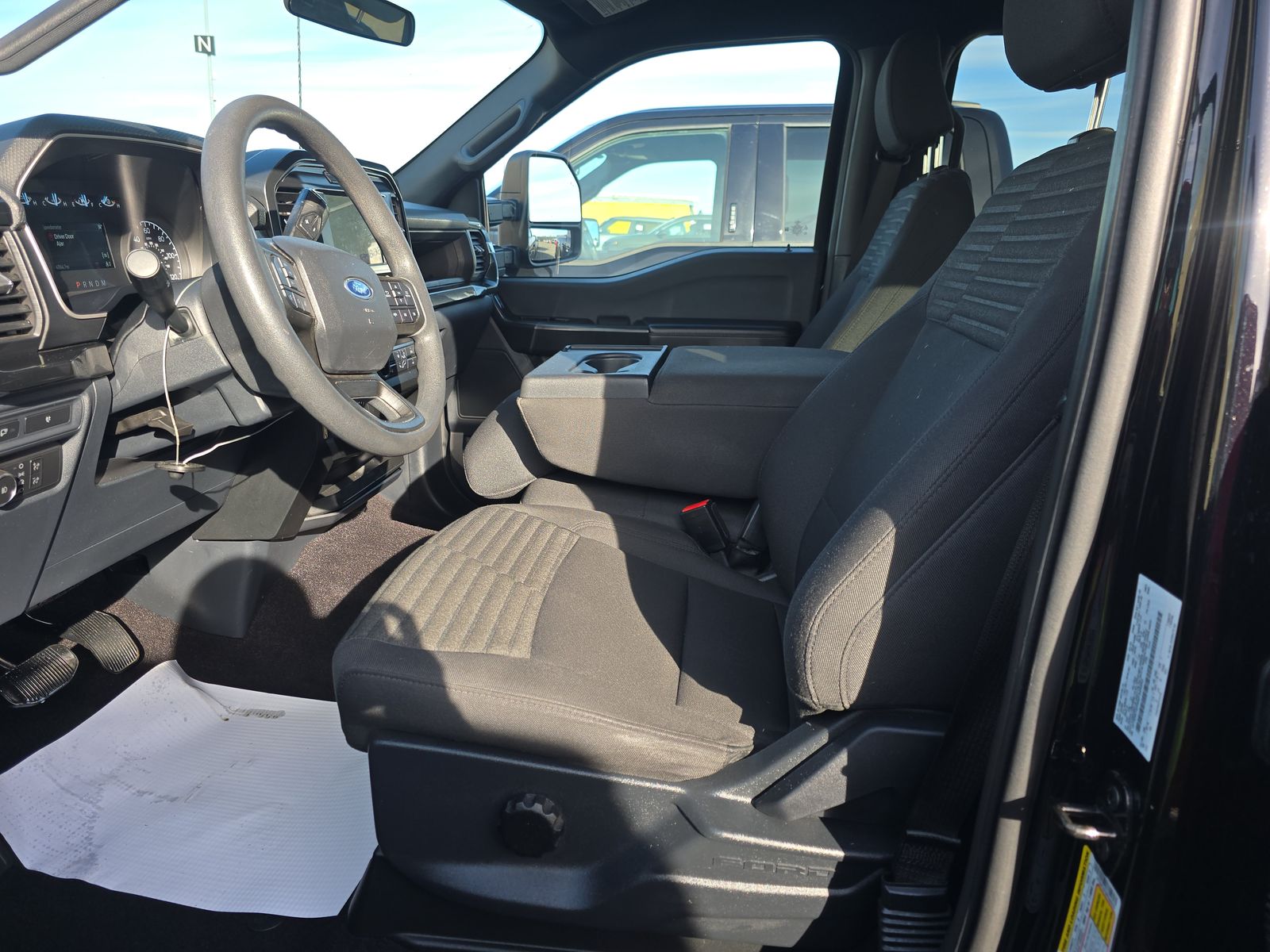 2022 Ford F-150 XL AWD