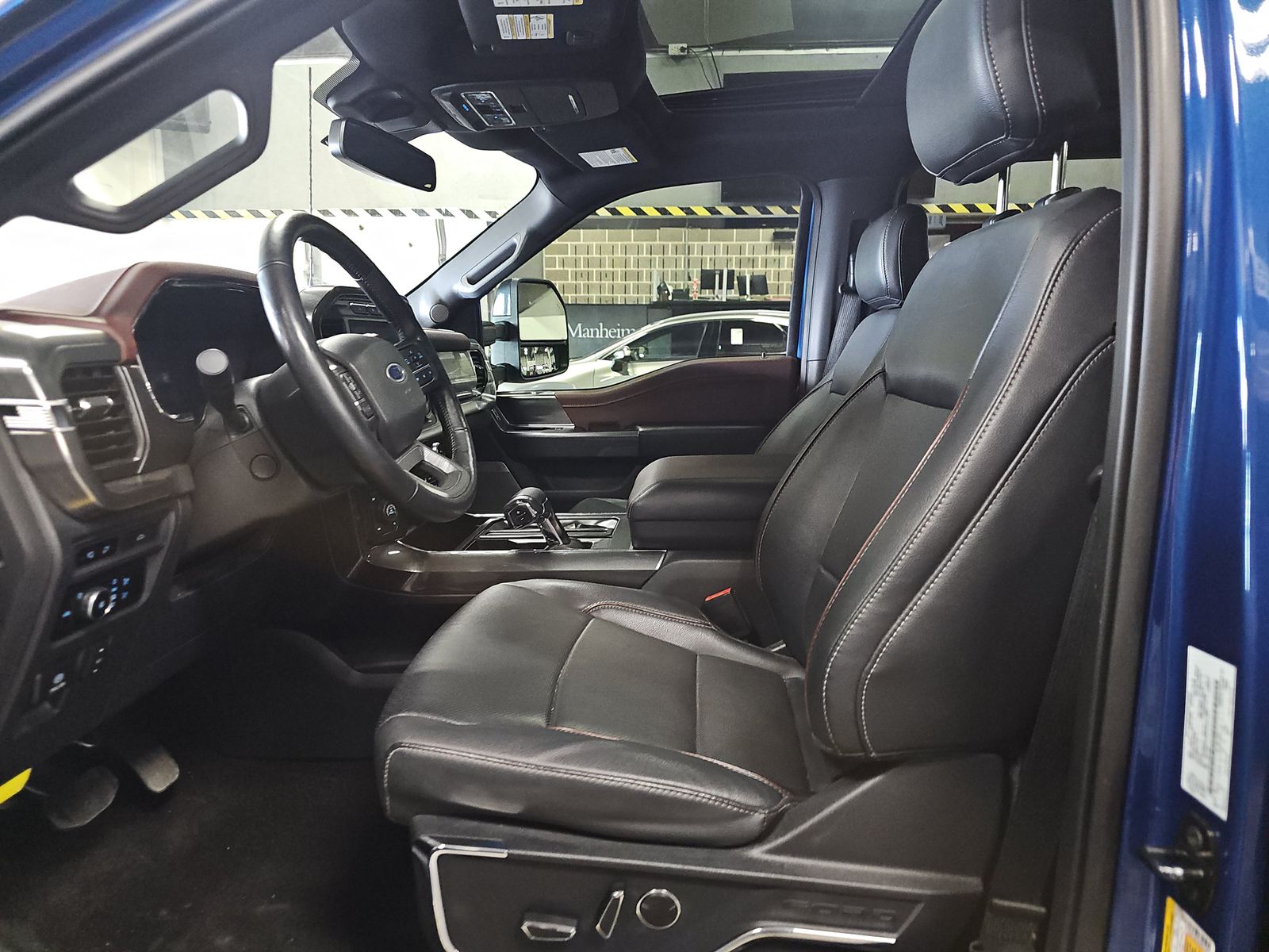 2023 Ford F-150 Lariat AWD