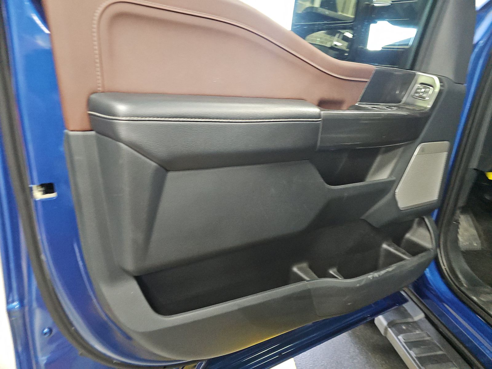 2023 Ford F-150 Lariat AWD