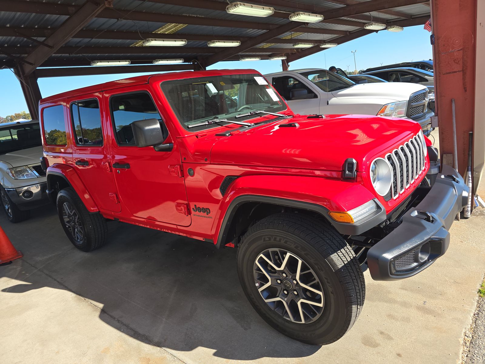 2025 Jeep Wrangler Sahara AWD