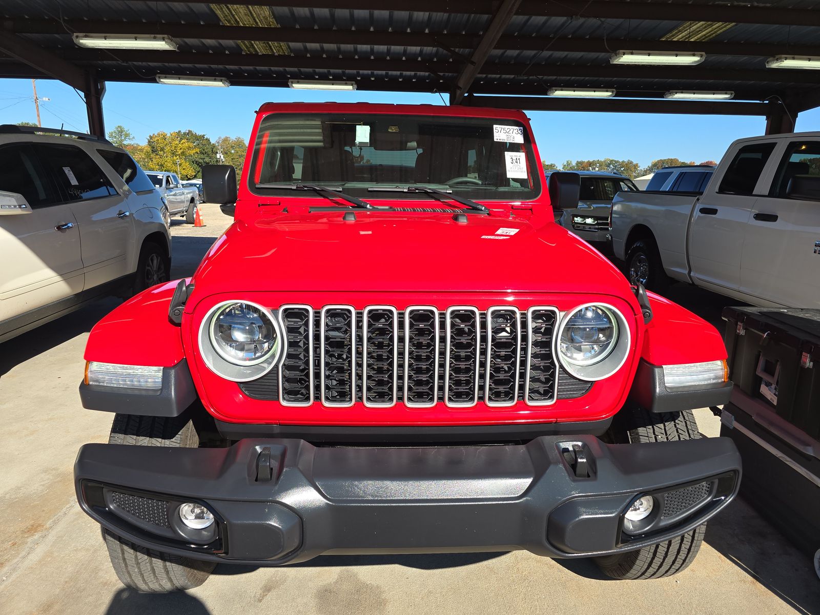 2025 Jeep Wrangler Sahara AWD