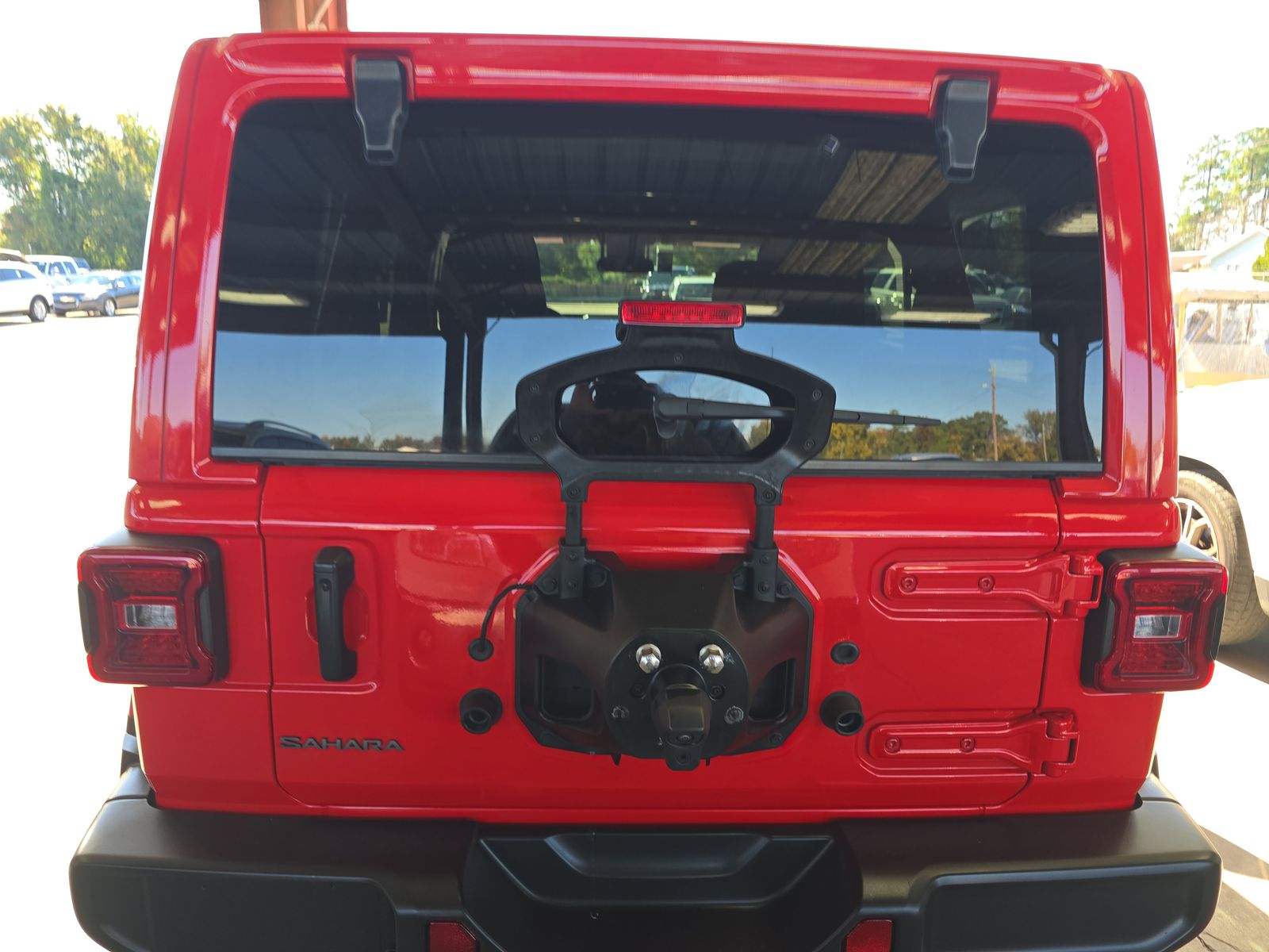 2025 Jeep Wrangler Sahara AWD