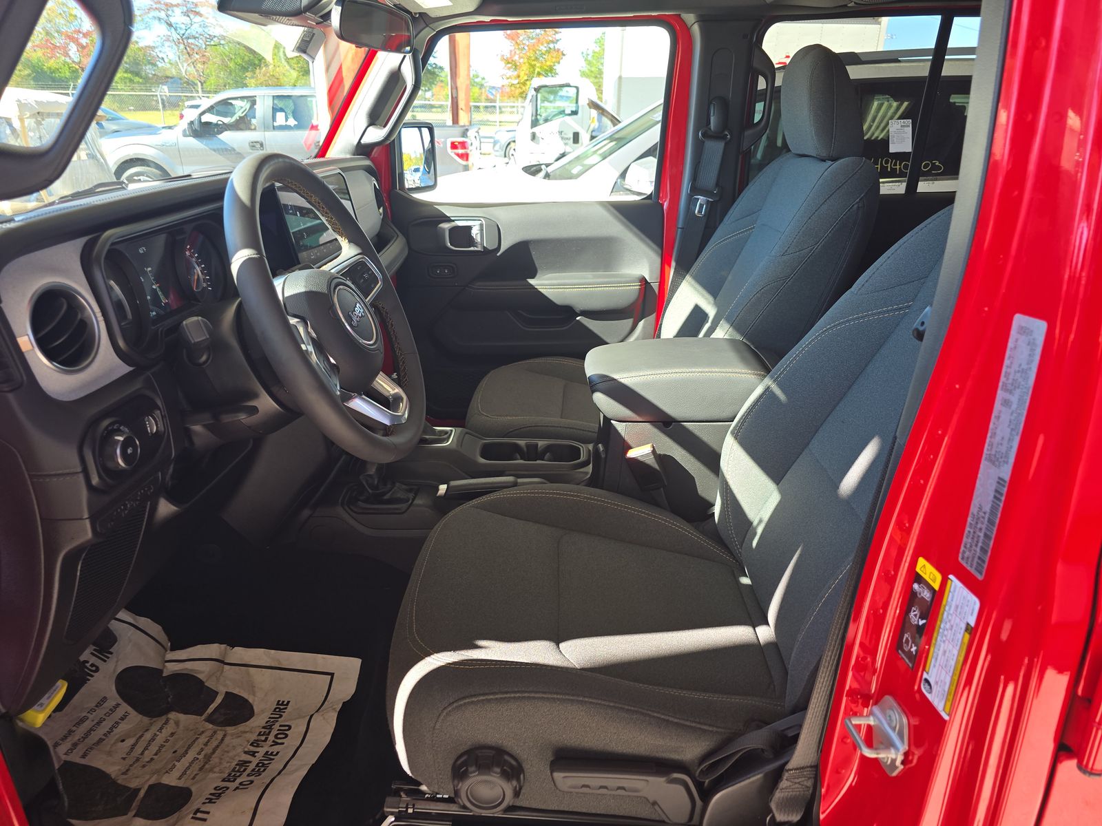 2025 Jeep Wrangler Sahara AWD