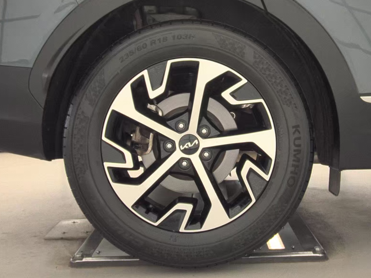 2023 Kia Sportage EX AWD