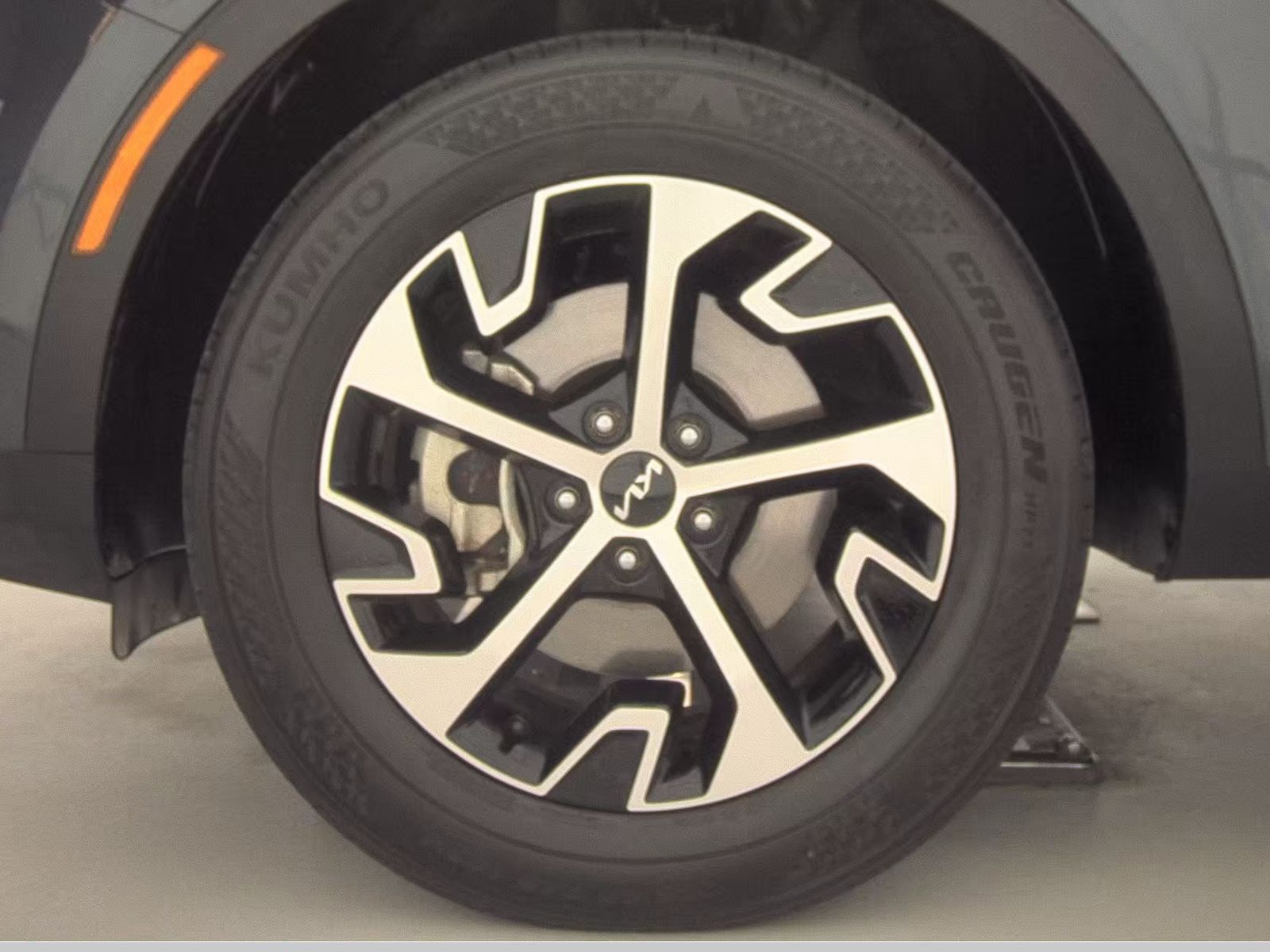 2023 Kia Sportage EX AWD