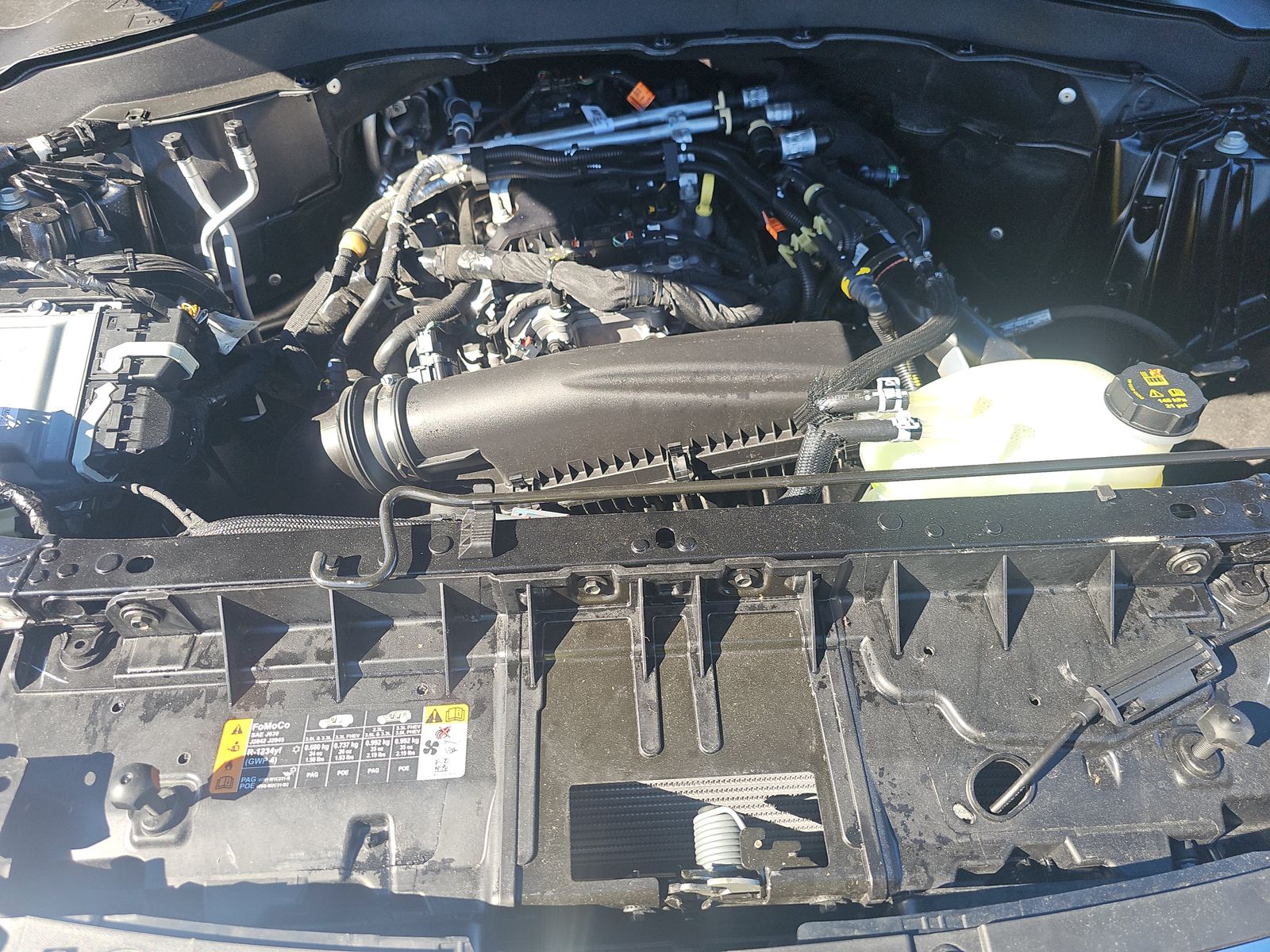 2025 Ford Explorer Active RWD