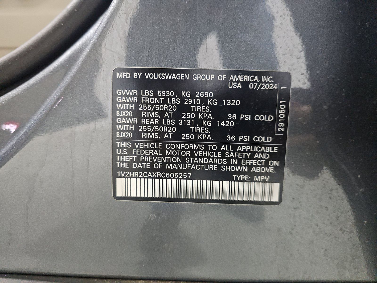 2024 Volkswagen Atlas 2.0T SE AWD