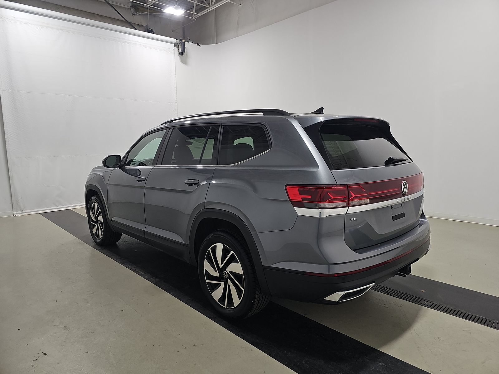 2024 Volkswagen Atlas 2.0T SE AWD