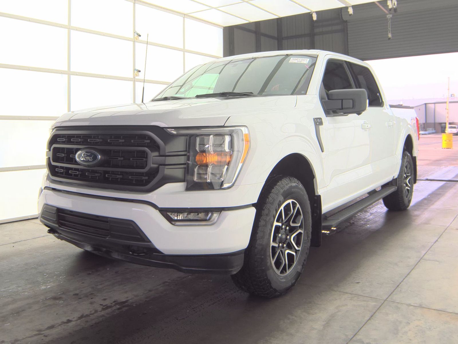 2023 Ford F-150 XLT AWD