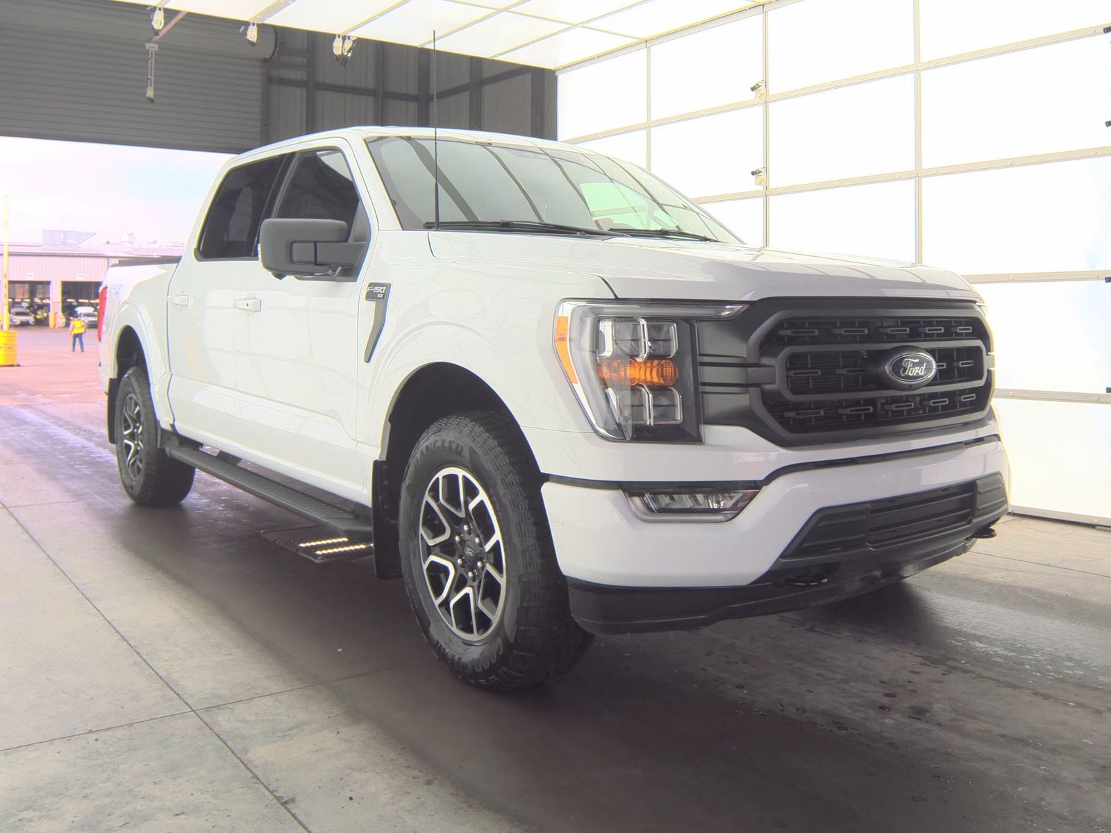 2023 Ford F-150 XLT AWD